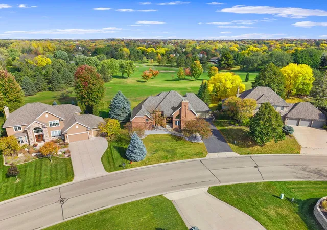 Single family home for sale at 9490 Wedgewood Dr, Saint Paul, MN 55125 | MLS# 7156644