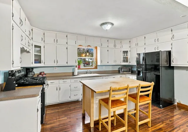 Photo 3 of Single family home for sale at 651 2nd Street S, Winsted, MN 55395 | MLS# 7156645 | Listing updated on 2026-10-20