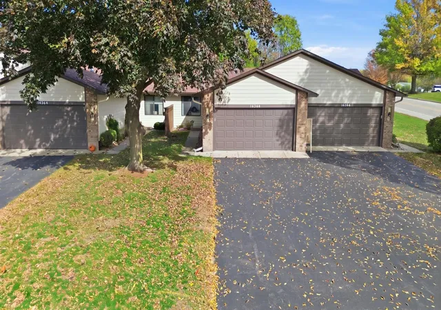 Single family home for sale at 14366 Glenda Dr, Saint Paul, MN 55124 | MLS# 7156647