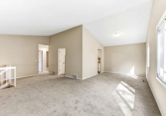 Photo 4 of Single family home for sale at 13205 W Manor Blvd, Burnsville, MN 55337 | MLS# 7156651 | Listing updated on 2026-10-09