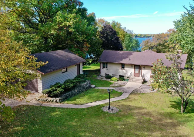 Photo 1 of Single family home for sale at 5000 122nd Avenue NE, Spicer, MN 56288 | MLS# 7156657 | Listing updated on 2026-10-08