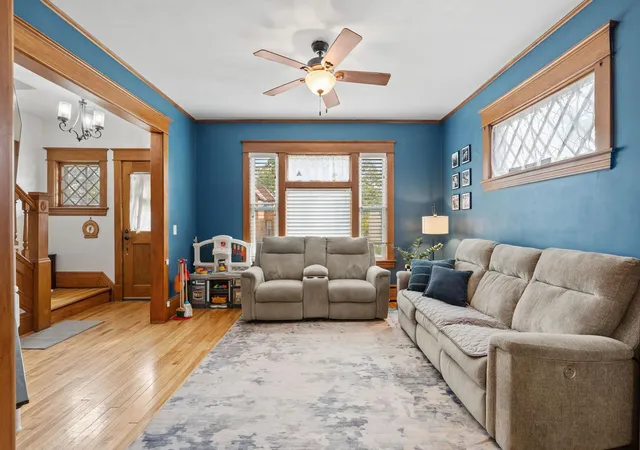 Photo 3 of Single family home for sale at 229 4th Avenue N, South Saint Paul, MN 55075 | MLS# 7156671 | Listing updated on 2026-10-08