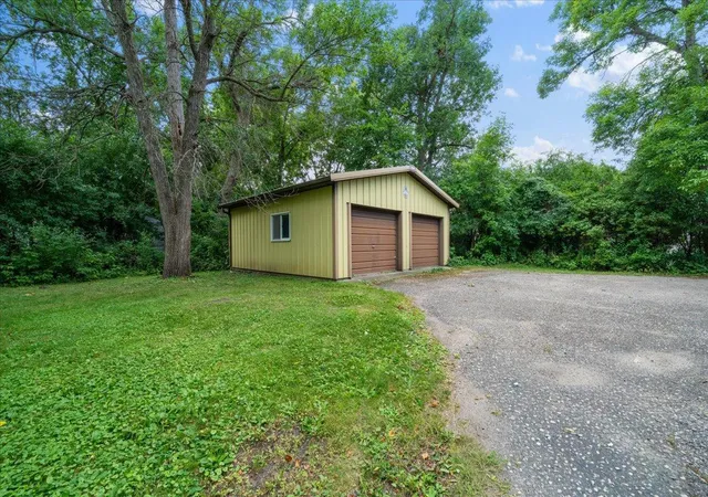 Photo 3 of Sale Pending at 406 8th Avenue E, Alexandria, MN 56308 | MLS# 7156691 | Listing updated on 2026-10-16