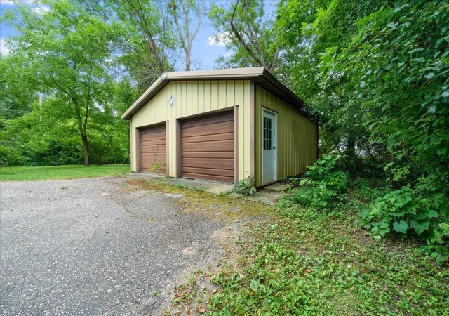 Photo 4 of Sale Pending at 406 8th Avenue E, Alexandria, MN 56308 | MLS# 7156691 | Listing updated on 2026-10-16