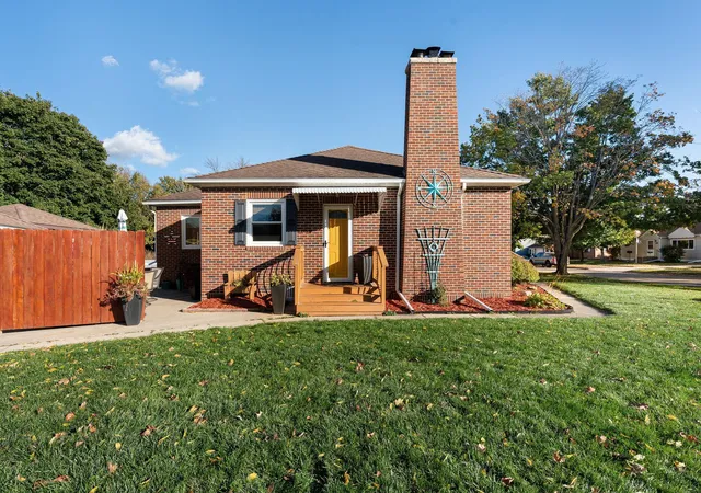 Photo 4 of Single family home for sale at 1410 3rd Avenue SW, Austin, MN 55912 | MLS# 7156714 | Listing updated on 2026-10-22