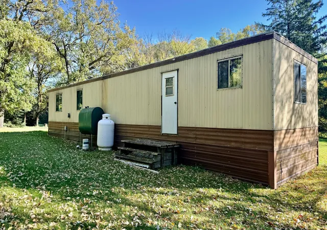 Photo 2 of Single family home for sale at 19327 Cr 108, Park Rapids, MN 56470 | MLS# 7156715 | Listing updated on 2026-10-08