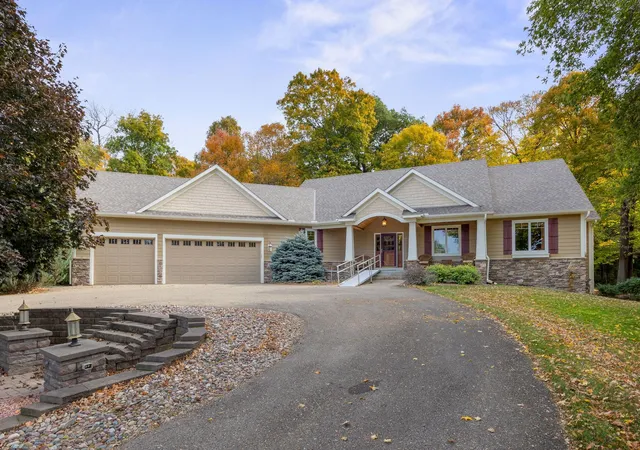 Photo 3 of Single family home for sale at 9284 Ehler Ave Se, Delano, MN 55328 | MLS# 7156754 | Listing updated on 2026-10-22