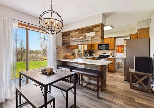 Photo 4 of Single family home for sale at 15370 96th Place N, Maple Grove, MN 55369 | MLS# 7156767 | Listing updated on 2026-10-19