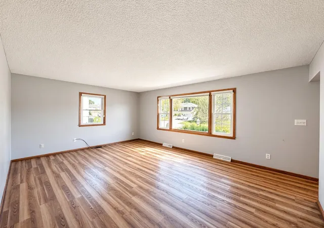Photo 3 of Single family home for sale at 3507 17th Avenue NW, Rochester, MN 55901 | MLS# 7156777 | Listing updated on 2026-10-09