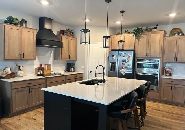 Photo 3 of Single family home for sale at 706 Kasota Ave, Jordan, MN 55352 | MLS# 7156820 | Listing updated on 2026-10-08