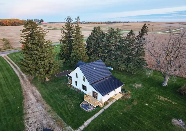 Photo 1 of Single family home for sale at N3864 County Rd Zz, Arkansaw, WI 54721 | MLS# 7156829 | Listing updated on 2026-10-09