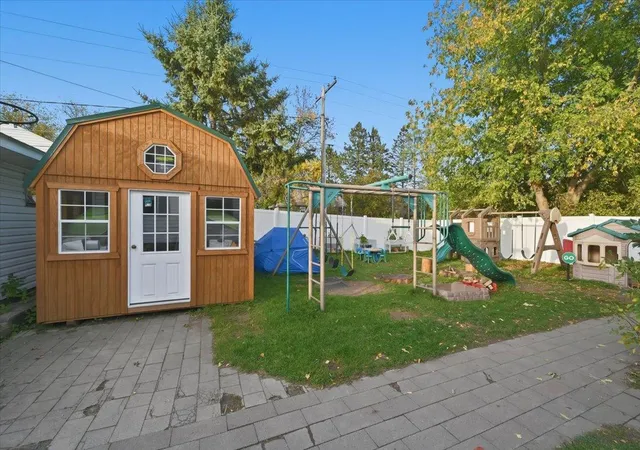 Photo 3 of Single family home for sale at 1309 Sahlman Ave, Cloquet, MN 55720 | MLS# 7156872 | Listing updated on 2026-10-08