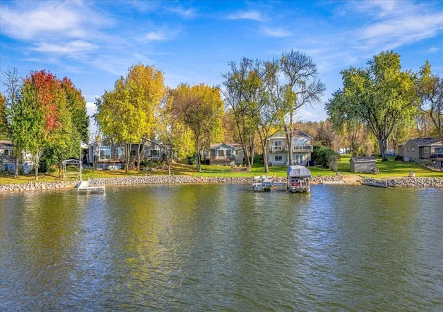 Photo 2 of Single family home for sale at 1711 Hansack Ave Ne, Saint Michael, MN 55376 | MLS# 7156882 | Listing updated on 2026-10-19