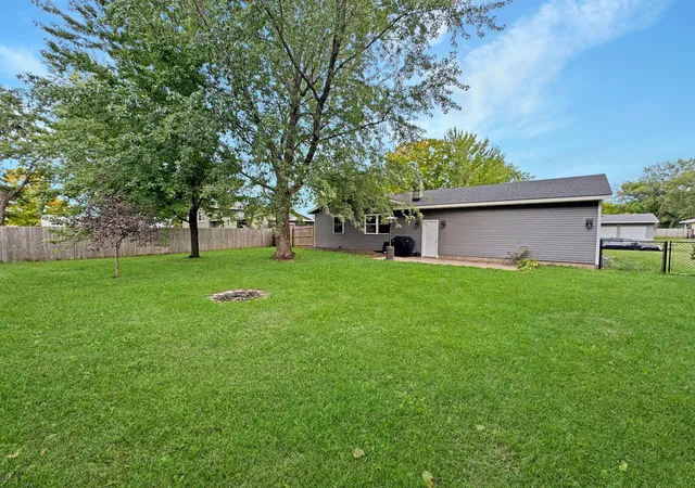 Photo 4 of Single family home for sale at 128 6th Avenue SE, Saint Joseph, MN 56374 | MLS# 7156895 | Listing updated on 2026-10-08