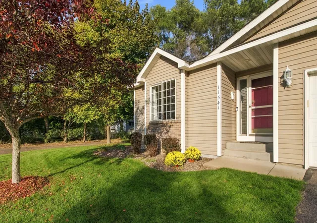 Photo 2 of Single family home for sale at 11541 Poppy St Nw, Minneapolis, MN 55433 | MLS# 7156897 | Listing updated on 2026-10-08