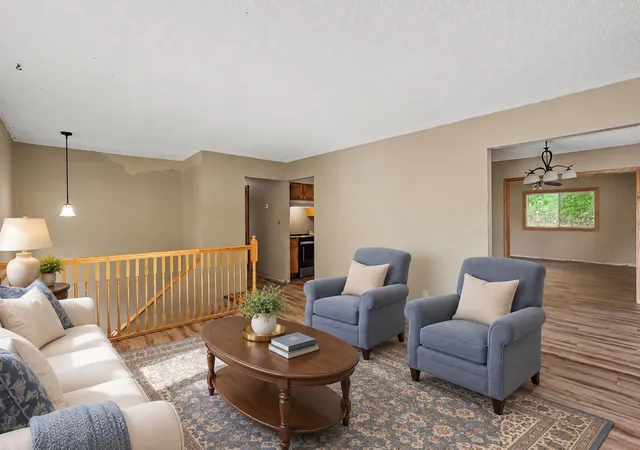 Photo 4 of Single family home for sale at 2211 Bush St, Red Wing, MN 55066 | MLS# 7156916 | Listing updated on 2026-10-08
