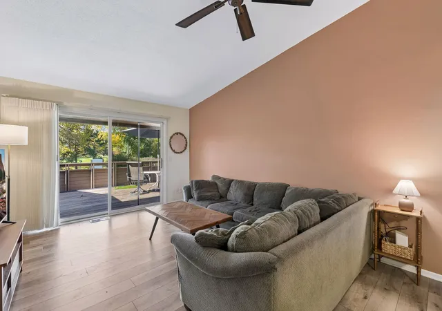 Photo 3 of Single family home for sale at 52 Birnamwood Dr, Burnsville, MN 55337 | MLS# 7156919 | Listing updated on 2026-10-08