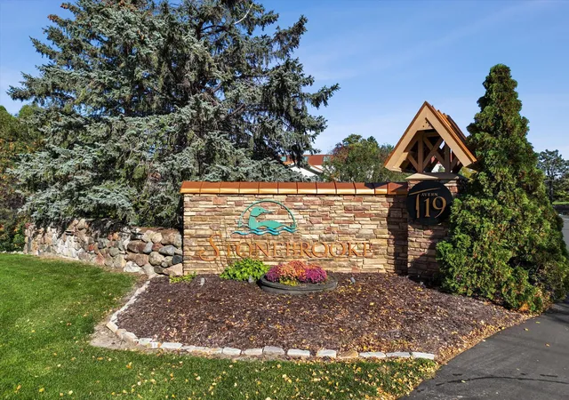 Photo 38 of Single family home for sale at 1635 Zumbro Ave, Shakopee, MN 55379 | MLS# 7156981 | Listing updated on 2026-10-08