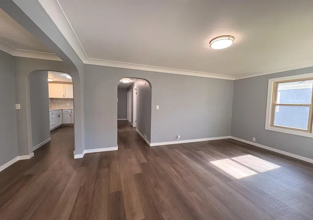 Photo 2 of Single family home for sale at 620 S 10th Street, Montevideo, MN 56265 | MLS# 7156987 | Listing updated on 2026-10-08