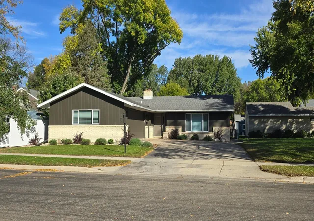 Single family home for sale at 405 E Marshall St, Marshall, MN 56258 | MLS# 7157000