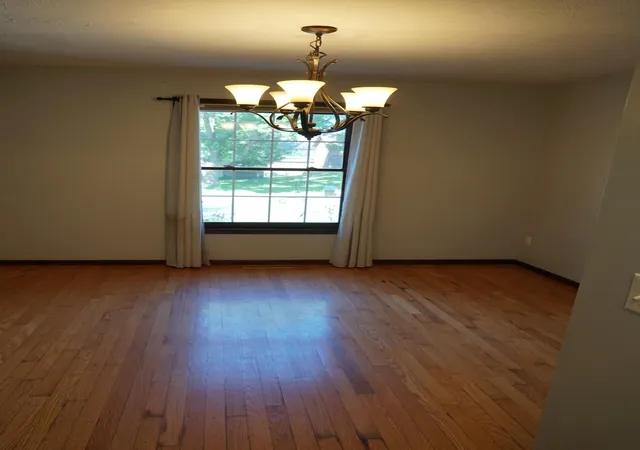 Photo 27 of Single family home for sale at 210 10th Street SE, New Prague, MN 56071 | MLS# 7157018 | Listing updated on 2026-10-08