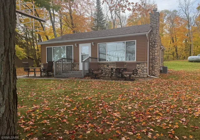 Photo 3 of Single family home for sale at 48498 190th Place, Mc Gregor, MN 55760 | MLS# 7157023 | Listing updated on 2026-10-08
