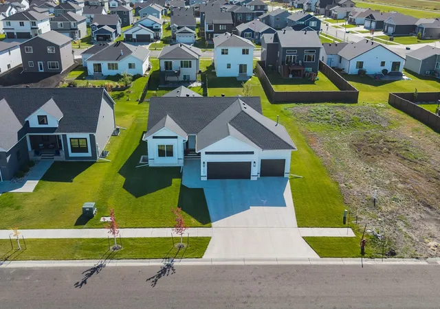 Photo 2 of Single family home for sale at 7902 Firefly Ln, Horace, ND 58047 | MLS# 7157024 | Listing updated on 2026-10-19