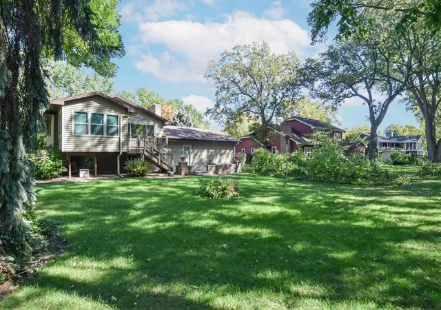 Photo 3 of Single family home for sale at 824 Benton St, Anoka, MN 55303 | MLS# 7157030 | Listing updated on 2026-10-09