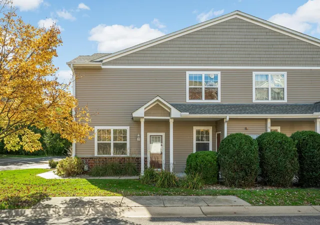 Photo 3 of Single family home for sale at 19751 Escort Trl #501, Farmington, MN 55024 | MLS# 7157037 | Listing updated on 2026-10-10
