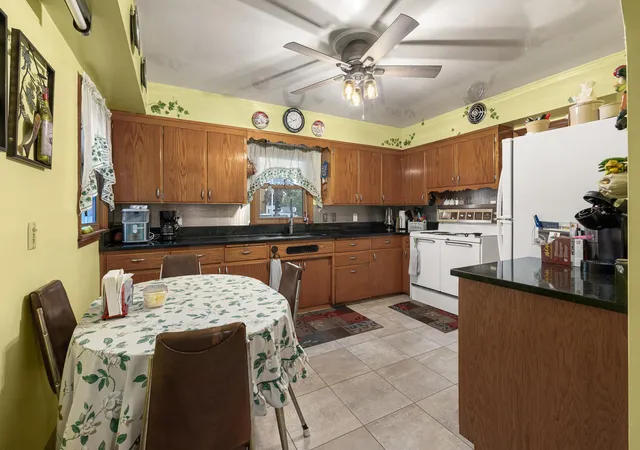 Photo 3 of Single family home for sale at 320 Broadway Ave W, Little Falls, MN 56345 | MLS# 7157062 | Listing updated on 2026-10-14