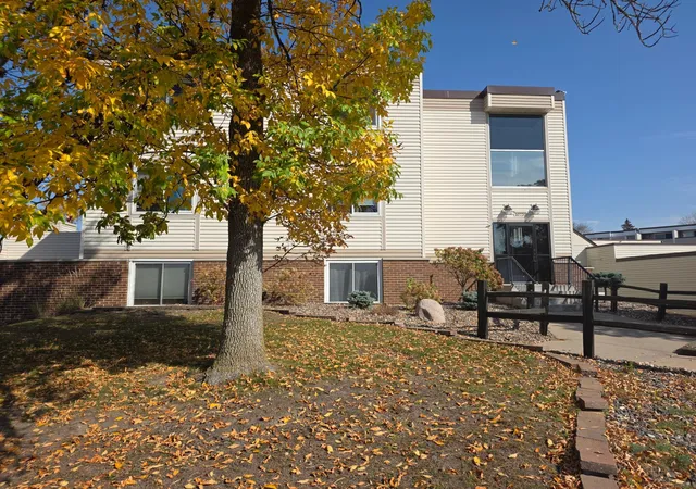 Photo 1 of Condo for sale at 10720 Rockford Rd #208, Minneapolis, MN 55442 | MLS# 7157064 | Listing updated on 2026-10-15