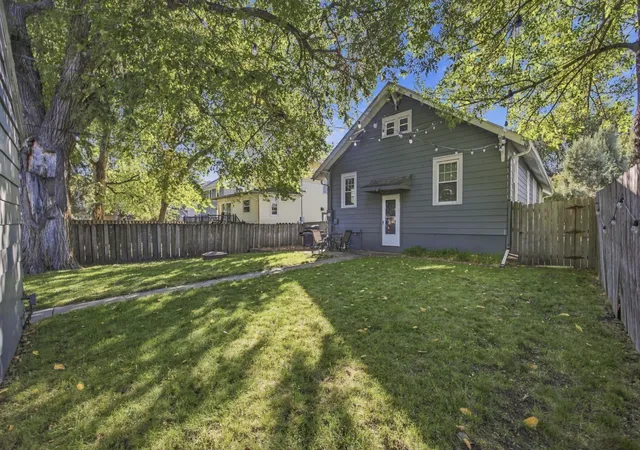 Photo 3 of Single family home for sale at 1043 1st Street N, Fargo, ND 58102 | MLS# 7157065 | Listing updated on 2026-10-08