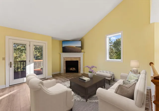 Photo 3 of Single family home for sale at 12500 Parkwood Dr, Burnsville, MN 55337 | MLS# 7157072 | Listing updated on 2026-10-08