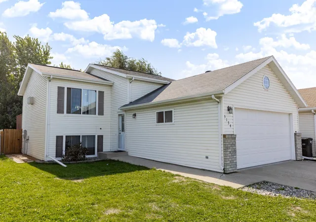 Photo 3 of Single family home for sale at 5134 7th Lane S, Fargo, ND 58103 | MLS# 7157076 | Listing updated on 2026-10-10