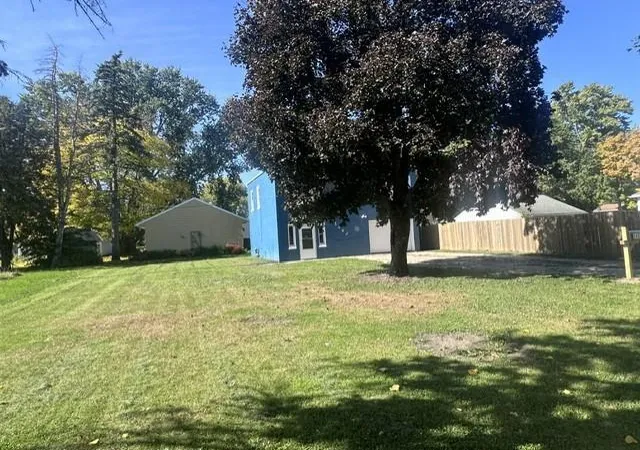 Photo 3 of Single family home for sale at 1402 6th Street SE, Austin, MN 55912 | MLS# 7157097 | Listing updated on 2026-10-08