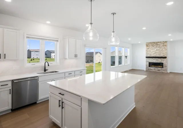 Photo 3 of Single family home for sale at 8621 Periwinkle Blvd, Saint Paul, MN 55129 | MLS# 7157101 | Listing updated on 2026-10-08