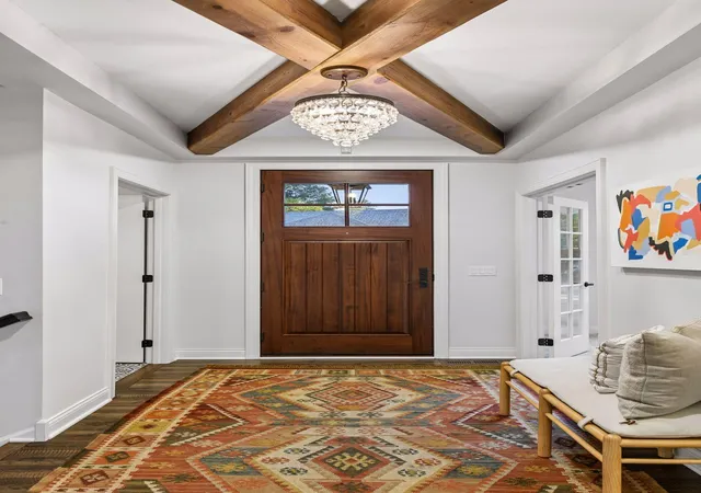 Photo 3 of Single family home for sale at 3427 Groveland Ln, Minnetonka, MN 55345 | MLS# 7157102 | Listing updated on 2026-10-21