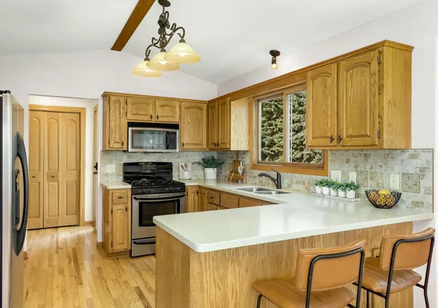 Photo 4 of Single family home for sale at 9344 Loch Lomond Ln, Minneapolis, MN 55443 | MLS# 7157147 | Listing updated on 2026-10-09