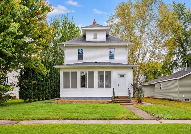 Photo 1 of Single family home for sale at 403 2nd Street, Lyle, MN 55953 | MLS# 7157153 | Listing updated on 2026-10-09