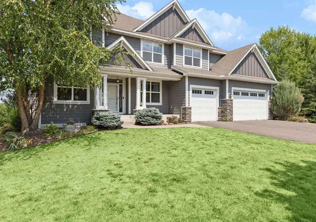 Photo 2 of Single family home for sale at 9080 Princeton Cir, Saint Paul, MN 55125 | MLS# 7157155 | Listing updated on 2026-10-09