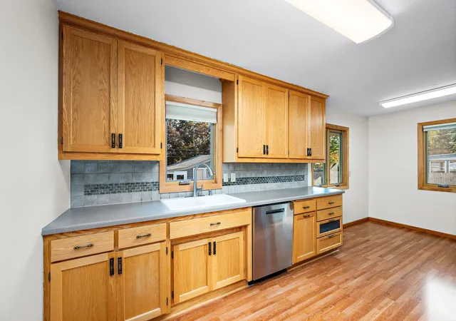 Photo 4 of Single family home for sale at 6056 Sumter Ave N, Minneapolis, MN 55428 | MLS# 7157161 | Listing updated on 2026-10-20