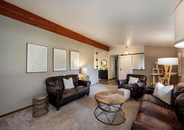 Photo 4 of Single family home for sale at 11404 330th Avenue, Blue Earth, MN 56013 | MLS# 7157169 | Listing updated on 2026-10-14