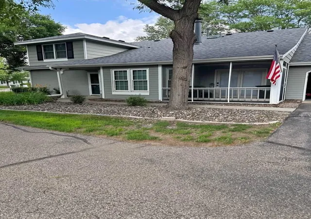 Single family home for sale at 7780 Glenda Ct, Saint Paul, MN 55124 | MLS# 7157197