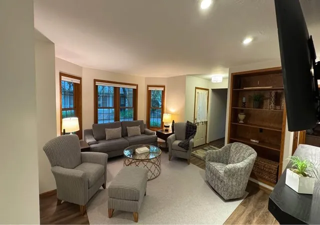 Photo 1 of Single family home for sale at 7780 Glenda Ct, Saint Paul, MN 55124 | MLS# 7157197 | Listing updated on 2026-10-09