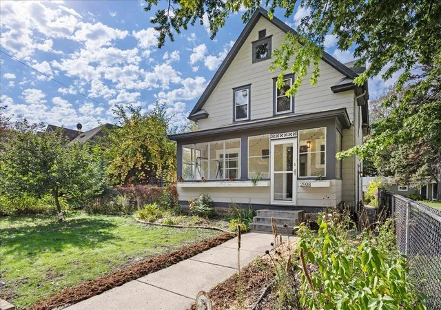 Photo 1 of Single family home for sale at 2908 32nd Avenue S, Minneapolis, MN 55406 | MLS# 7157203 | Listing updated on 2026-10-19