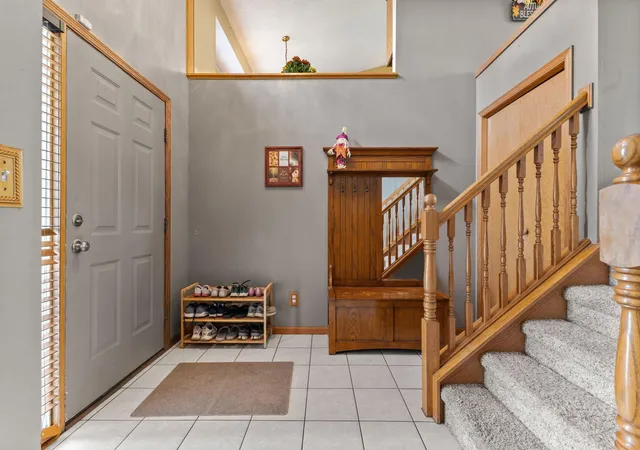 Photo 4 of Single family home for sale at 205 Carissa Ln SW, Saint Michael, MN 55376 | MLS# 7157208 | Listing updated on 2026-10-10