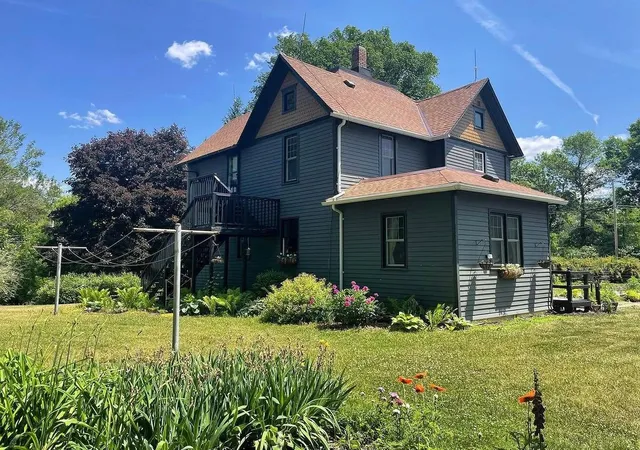 Photo 39 of Single family home for sale at 410 1st Avenue SE, Glenville, MN 56036 | MLS# 7157227 | Listing updated on 2026-10-08