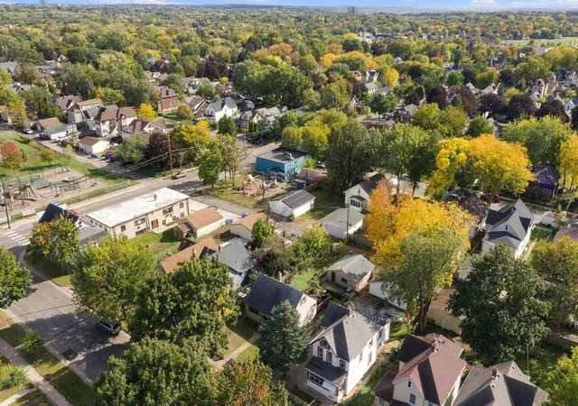 Photo 1 of Single family home for sale at 920 Magnolia Ave E, Saint Paul, MN 55106 | MLS# 7157245 | Listing updated on 2026-10-10