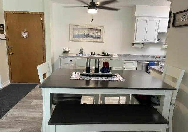 Listing Photo 5 - Condo for sale in building located at 2720 Dale St N, Roseville, MN 55113 - Unit #C113