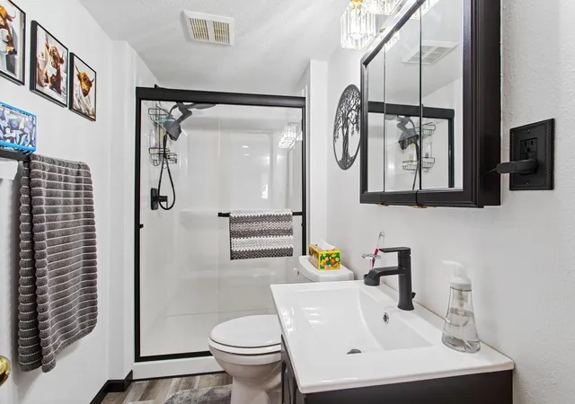 Photo 31 of Single family home for sale at 670 Conestoga Trl, Chanhassen, MN 55317 | MLS# 7157250 | Listing updated on 2026-10-09